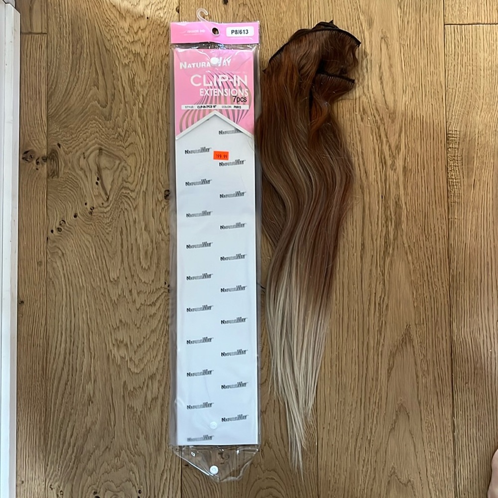 CLEARANCE Natural Way 7 piece Clip In Extensions P8/613